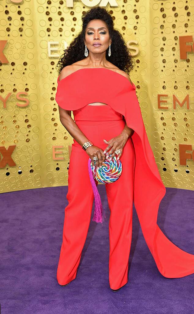 Emmy Awards 2019, Emmy Awards Red Carpet, Emmy's Red Carpet, Emmy's Carpet. Emmy's 2019, Celebrity Style, Celebrity Fashion, Best Dressed, Best Dressed Celebrities, Emmy's Best Dressed, Awards Season Highlights, Sarah In Style, SarahInStyle.com, Sarah Meyer, beautiful gowns